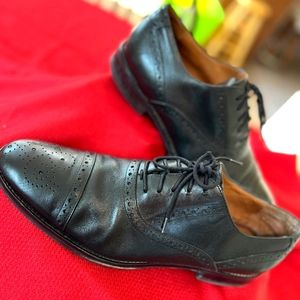Men's Johnston and Murphy dress shoes